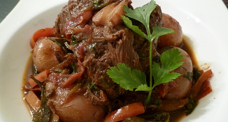 Guiso de carne con papas andinas 72dpi