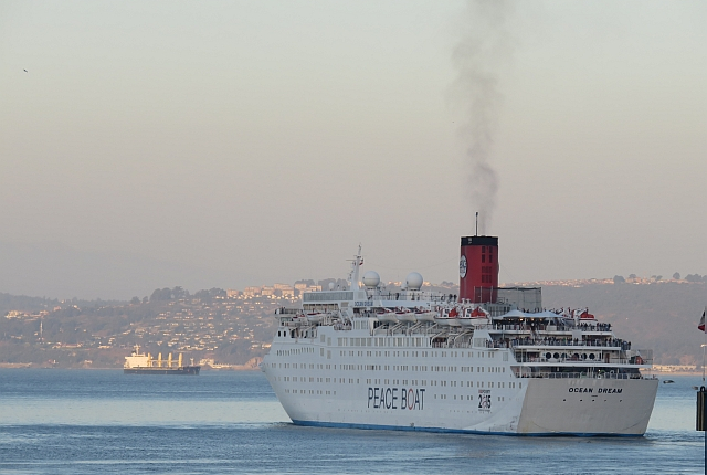 IMG_1408 Peaceboat el barco 72dpi