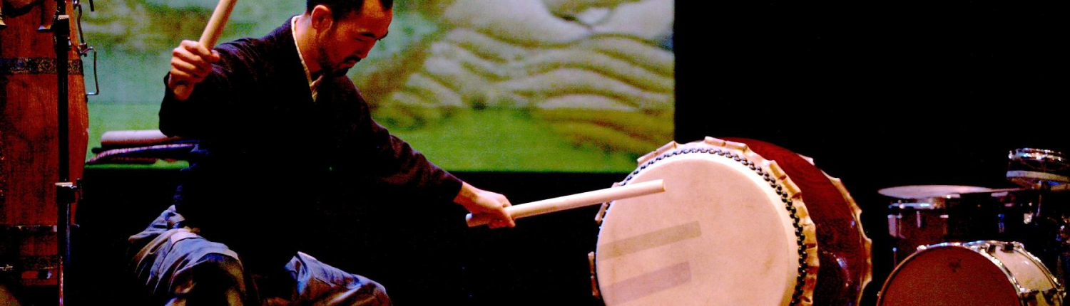 Performance de Kaoru Watanabe